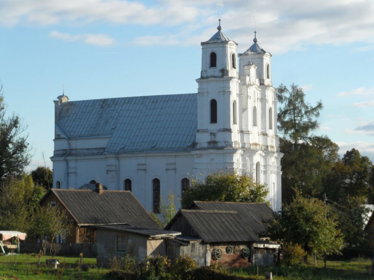 Kościół w Przydrujsku. Fot. Tomasz Dziurawiec