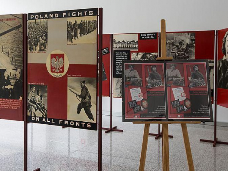 Wystawa „Polska walczy na wszystkich frontach”. Fot. Muzeum Marymarki Wojennej w Gdyni