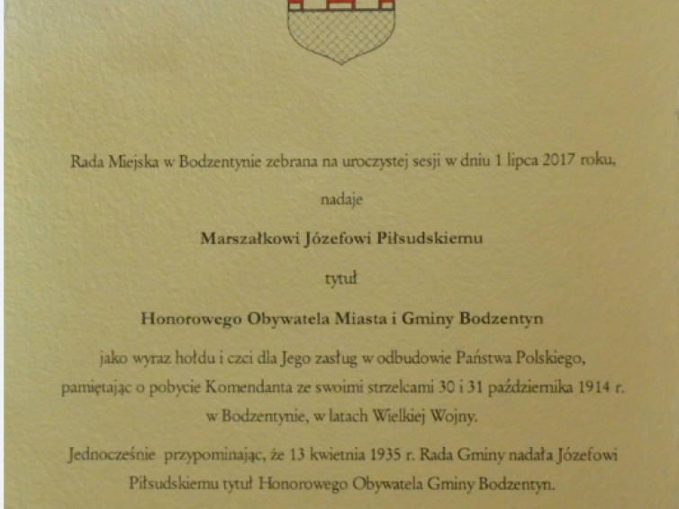 Akt nadania Marszałkowi Józefowi Piłsudskiemu tytułu Honorowego Obywatela Miasta i Gminy Bodzentyn, fot. Urszula Oettingen