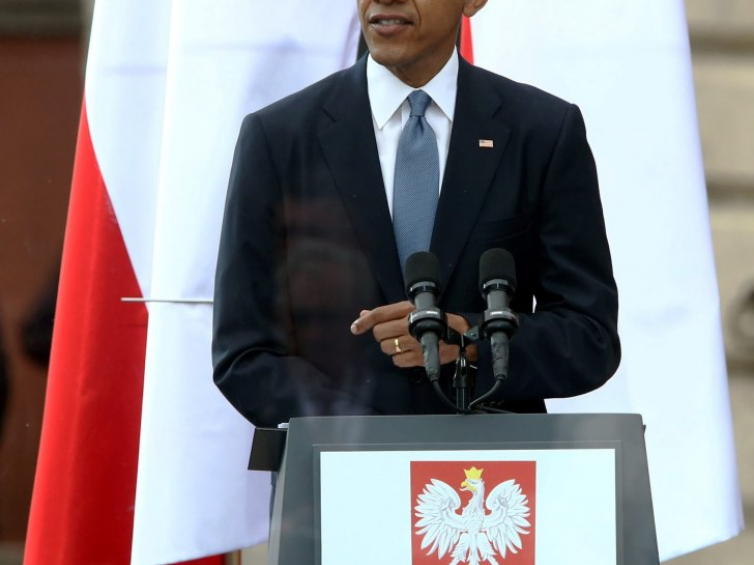 Prezydent USA Barack Obama przemawia na placu Zamkowym. Warszawa, 04.06.2014. Fot. PAP/T. Gzell