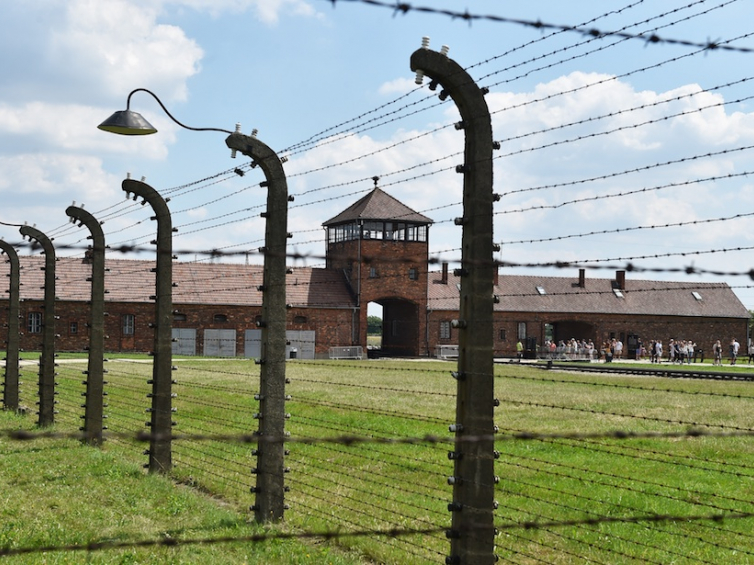 Brama Śmierci w KL Auschwitz II-Birkenau. Fot. PAP/J. Bednarczyk