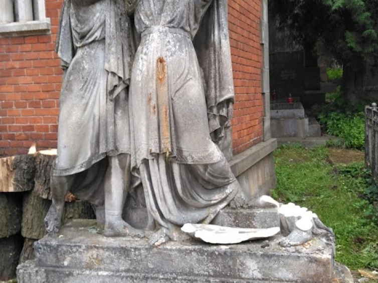 Pomnik nagrobny Julianny z  Schabingerów Newater dłutaAntona Schimsera. Źródło: Instytut POLONIKA