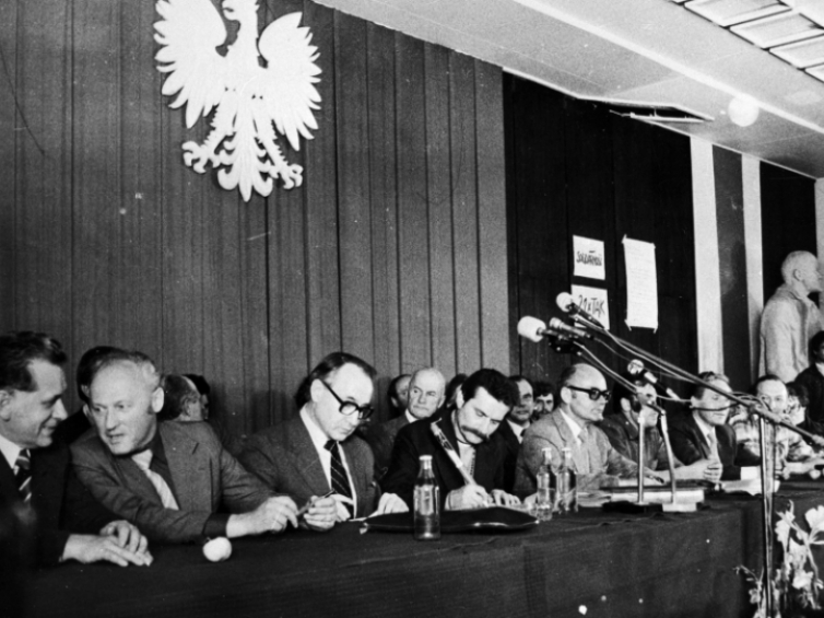 Porozumienia Sierpniowe i „Solidarność” – 40. rocznica - Rocznice |  dzieje.pl - Historia Polski