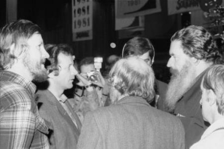 Związkowcy podczas II tury obrad I Zjazdu Solidarności w 1981 r. Fot. PAP/CAF/S. Kraszewski 