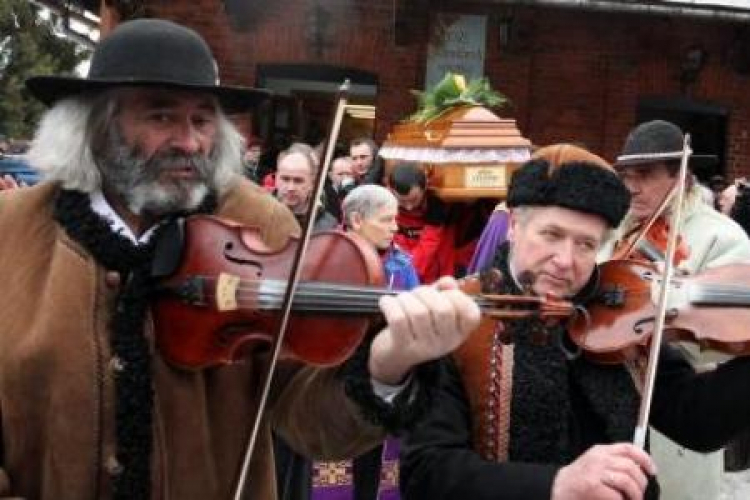 Pogrzeb Józefa Uznańskiego. Zakopane, 23.02.2012. Fot. PAP/G. Momot