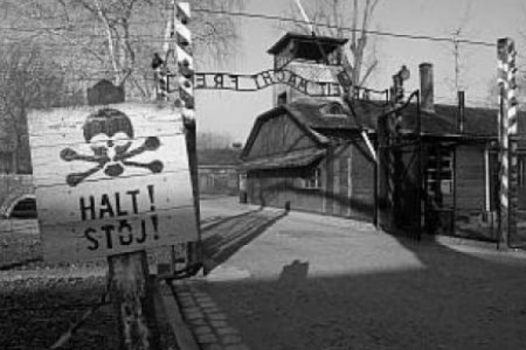 Były obóz zagłady KL Auschwitz. Fot. PAP/J. Bednarczyk