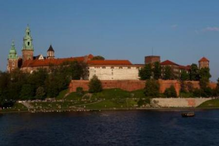 Widok Zamku Królewskiego na Wawelu w Krakowie. Fot. PAP/S. Rozpędzik 