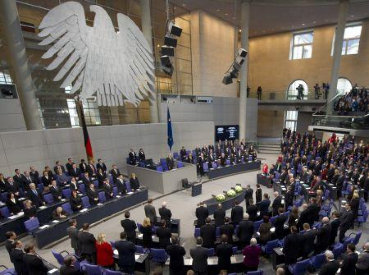 Bundestag - hołd ofiarom zbrodniczej polityki niemieckich nazistów. Fot. PAP/EPA