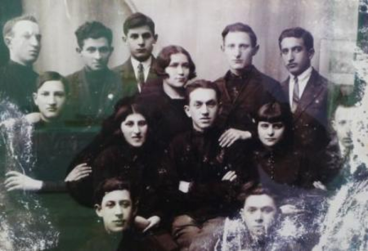 Członkowie organizacji Hechaluc-Pionier. Ekspozycja Muzeum Żydów w Płocku. Fot. PAP/M. Bednarski