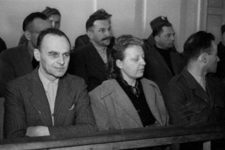 Na zdjęciu oskarżeni: W. Pilecki, M. Szelągowska i T. Płużański. Fot. PAP/CAF