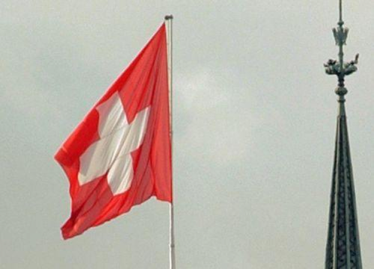 Flaga Szwajcarii. Fot. PAP/EPA