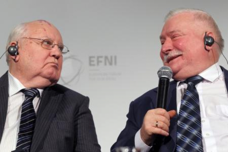  Michaił Gorbaczow i Lech Wałęsa. Fot. PAP/P. Wittman