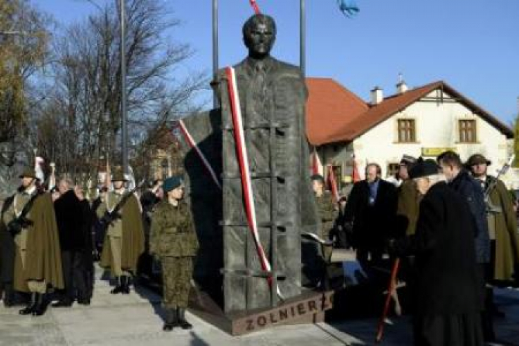 Pomnik Łukasza Cieplińskiego w Rzeszowie. Fot.PAP/D.Delmanowicz