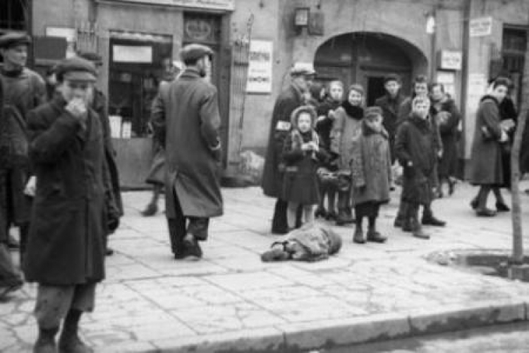 Getto warszawskie. Maj 1941 r. Fot. Bundesarchiv. Źródło: Wikimedia Commons.