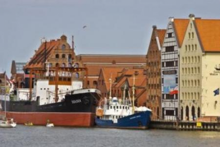 Centralne Muzeum Morskie i statek "Sołdek". Gdańsk.  Fot. PAP/J. Ochoński