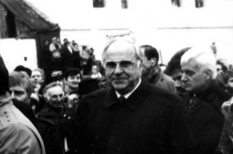 Helmut Kohl w Krzyżowej. Fot: Artur Klose/Wikimedia Commons