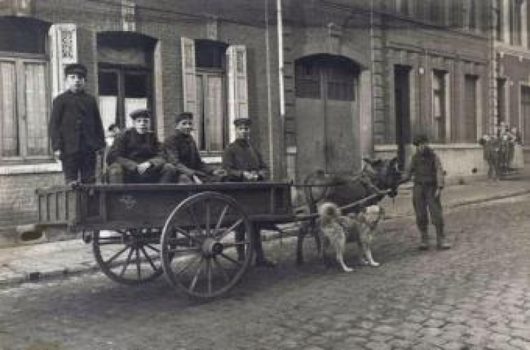 Piechurzy armii niemieckiej. Źródło:Muzeum Śląskie w Katowicach