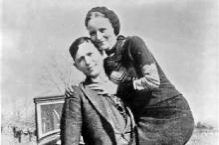  Bonnie Parker i Clyde Barrow. Fot.wikipedia/Library of Congress