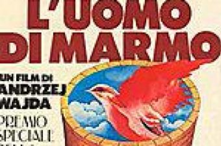 Plakat do filmu "Człowiek z marmuru". Źródło: Muzeum Kinematografii w Łodzi