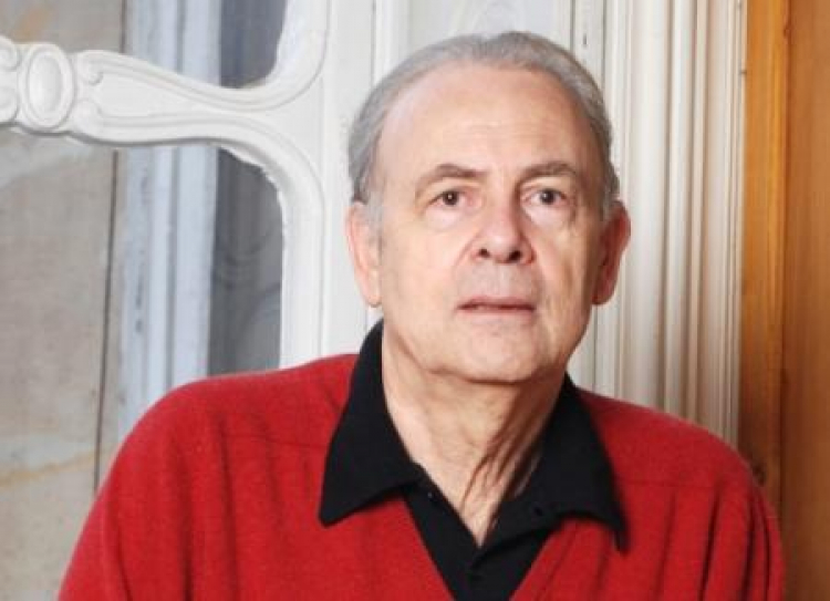 Patrick Modiano. Fot. PAP/EPA