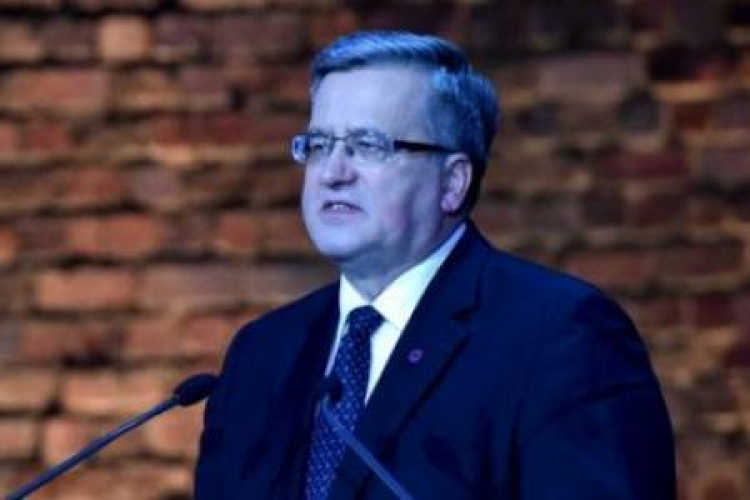 Prezydent Komorowski podczas uroczystości w Auschwitz-Birkenau. Fot. PAP/J. Bednarczyk