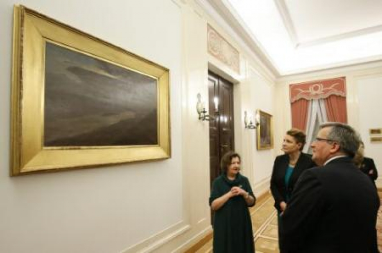 Prezydent Bronisław Komorowski i minister kultury Małgorzata Omilanowska podczas otwarcia galerii. Fot. PAP/P. Supernak 