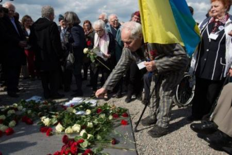 Uroczystości 70. rocznicy wyzwolenia dawnego niemieckiego obozu koncentracyjnego Buchenwald. Fot. PAP/EPA