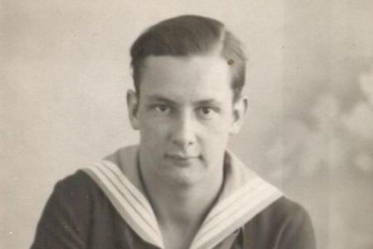 Starszy marynarz Aleksander Sosnkowski, ORP Błyskawica. Ok. 1942 r. Źródło: IPN
