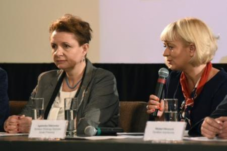 Minister Małgorzata Omilanowska i dotychczasowa dyrektor PISF Agnieszka Odorowicz Fot.PAP/Radek Pietruszka