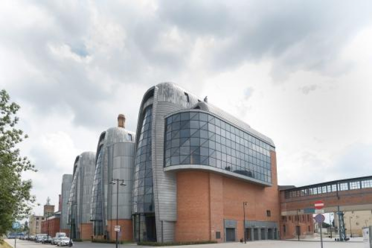Budynek EC-1 Wschód. Fot. PAP/G. Michałowski