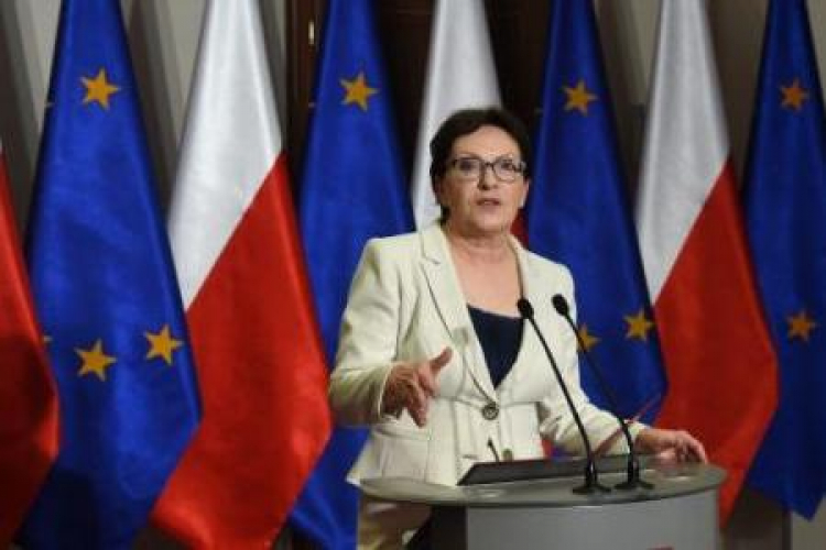 Premier Ewa Kopacz podczas konferencji prasowej po posiedzeniu rządu we Wrocławiu. Fot. PAP/R. Pietruszka