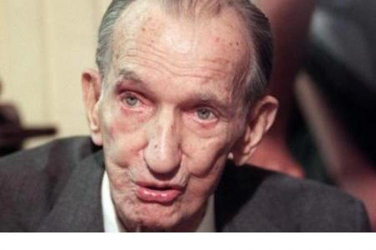 Jan Karski 2000 r. Fot. PAP/T. Gzell