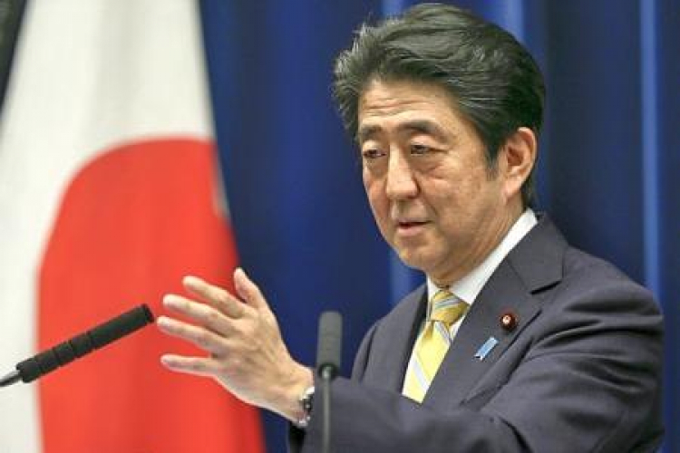 Premier Japonii Shinzo Abe Fot.PAP/EPA