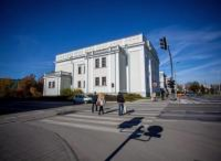 Budynek dawnej synagogi w Kielcach Fot.PAP/Michał Walczak