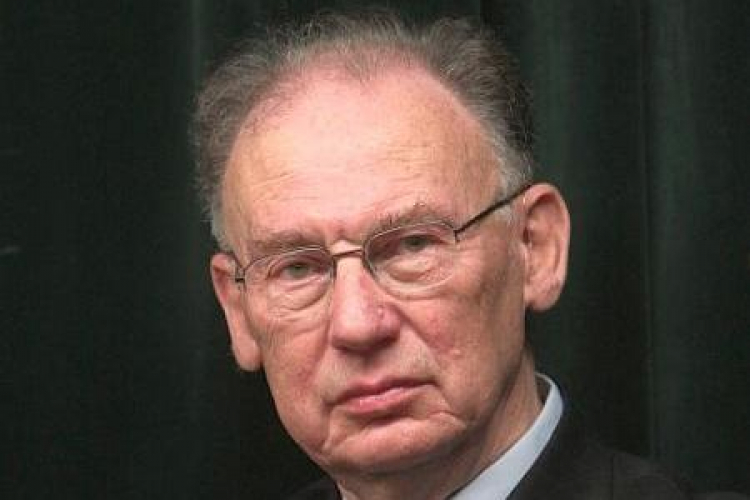 Prof. Michał Głowiński Fot. PAP/Leszek Szymański