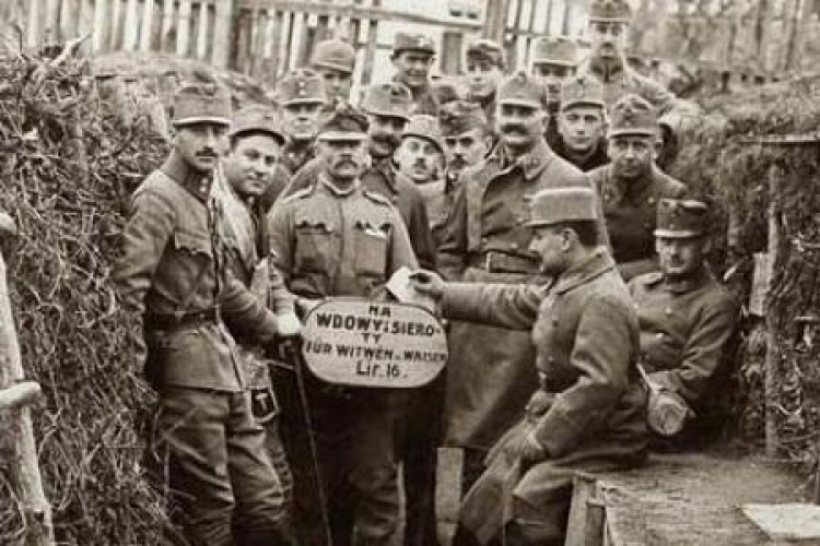 Polacy w armii austriackiej - 16 Pułk Piechoty Obrony Krajowej "Kraków". Wrzesień 1918 r. Fot. MHF