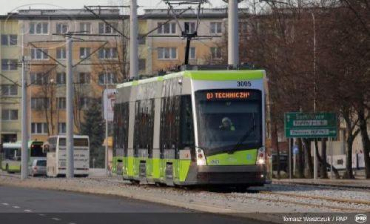 Tramwaje wracają do Olsztyna po 50 latach. Fot. PAP/T. Waszczuk