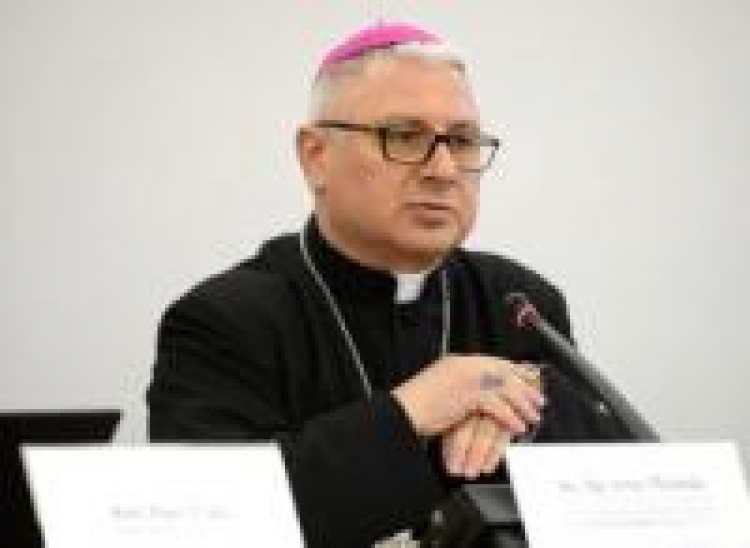 Sekretarz generalny KEP ks. bp Artur Miziński. Fot. PAP/M. Obara Sekretarz generalny KEP ks. bp Artur Miziński. Fot. PAP/M. Obara