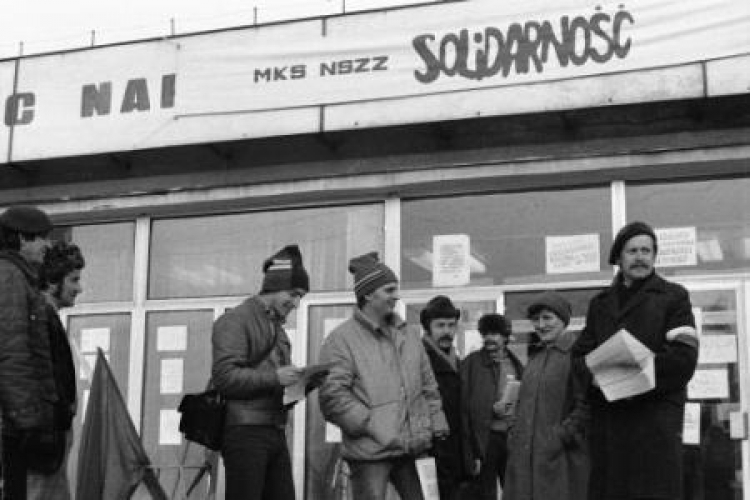 Siedziba Międzyzakładowego Komitetu Strajkowego NSZZ Solidarność. Bielsko-Biała, 29.01.1981 r. Fot. PAP/CAF/K. Seko