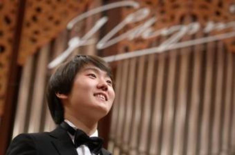 Zwycięzca Konkursu Chopinowskiego z 2015 r. Seong-Jin Cho. Fot. PAP/P. Supernak Zwycięzca Konkursu Chopinowskiego z 2015 r. Seong-Jin Cho. Fot. PAP/P. Supernak
