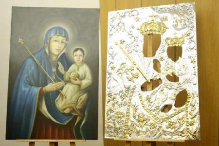 Zrekonstruowany obraz Matki Boskiej Kazimierzeckiej - Patronki Wołynia. Fot. PAP/L. Szymański 