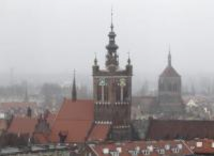 Widok na kościół św. Katarzyny w Gdańsku. Fot. PAP/A. Warżawa