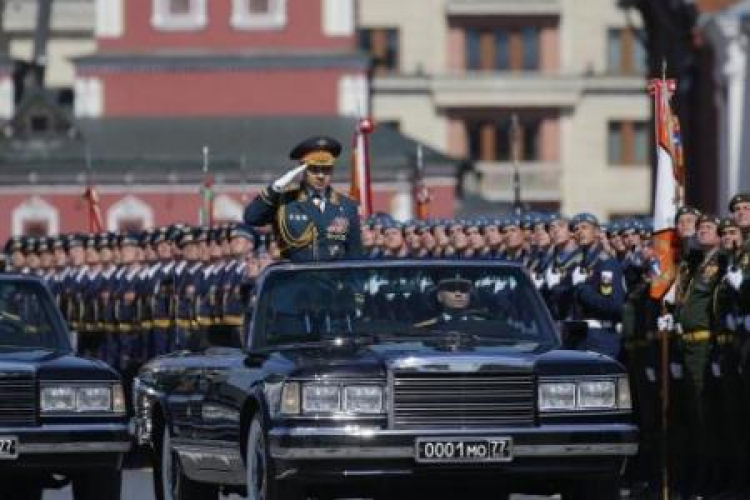 Defilada w 71. rocznicę zwycięstwa nad hitlerowskimi Niemcami. Fot. PAP/EPA