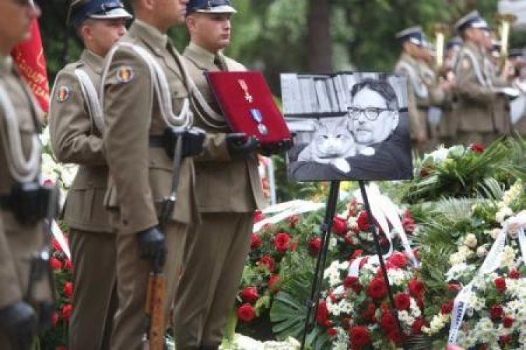 Pogrzeb Andrzeja Urbańskiego na warszawskim Cmentarzu Wojskowym na Powązkach. Fot. PAP/L. Szymański