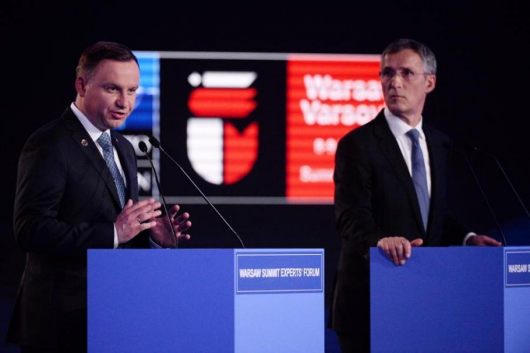 Prezydent Andrzej Duda oraz sekretarz generalny NATO Jens Stoltenberg. Fot. PAP/B. Zborowski