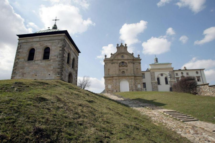 Klasztor na Świętym Krzyżu. Fot. PAP/P. Polak