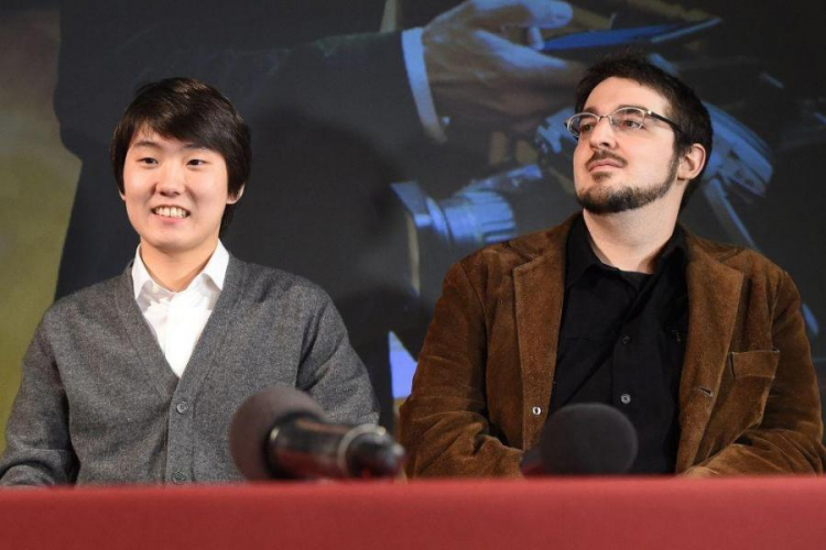 Seong-Jin Cho i Charles Richard-Hamelin. Fot. PAP/R. Pietruszka 