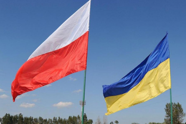 Polska i ukraińska flaga. Fot. PAP/D. Delmanowicz