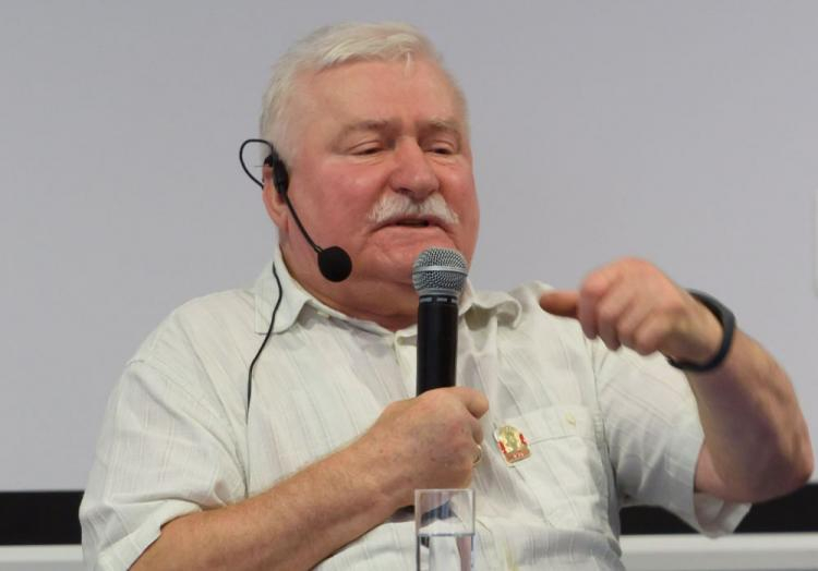 Były prezydent RP Lech Wałęsa podczas spotkania z mieszkańcami w Poznaniu, 14.09.2016. Fot. PAP/J. Kaczmarczyk