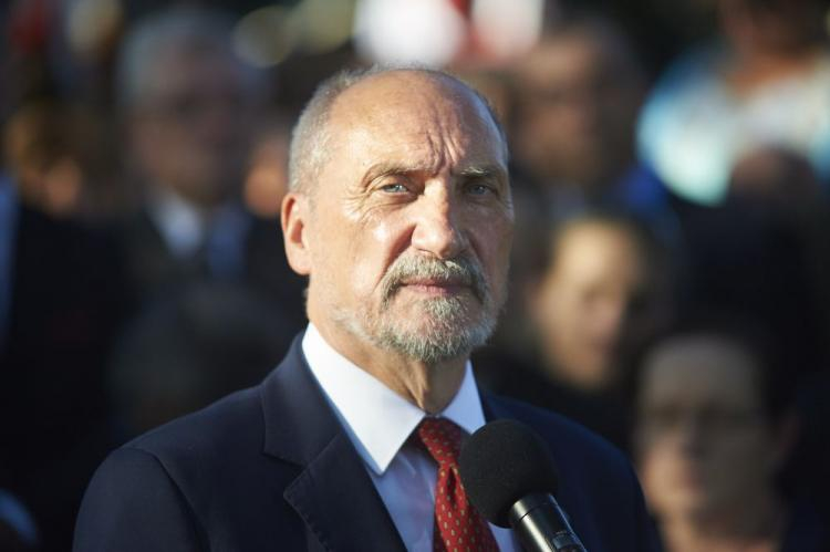 Minister obrony Antoni Macierewicz. Fot. PAP/D. Kulaszewicz